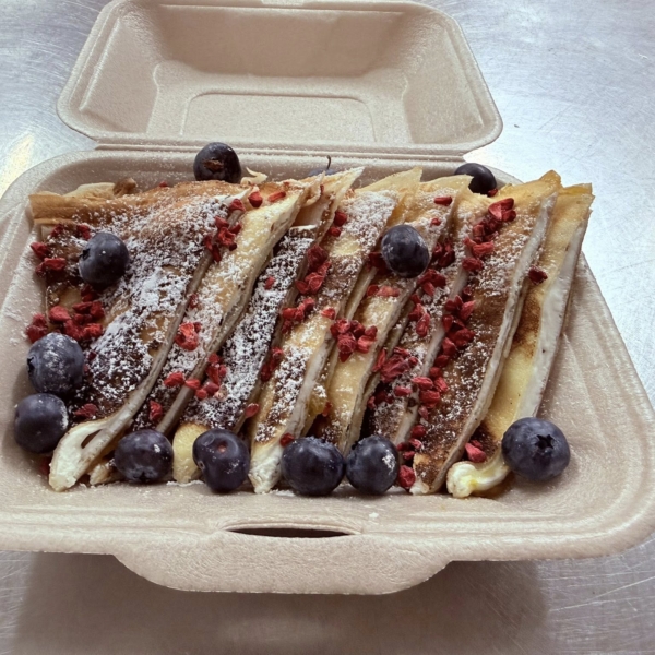 Fb crepes blueberry
